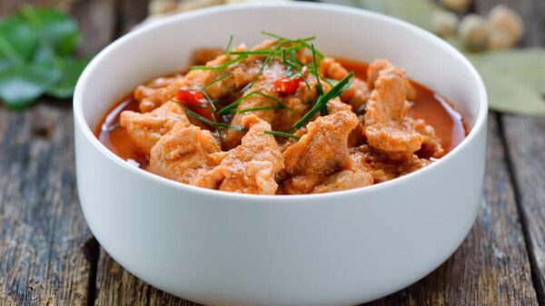 Chicken red Curry mit Basmati-Reis