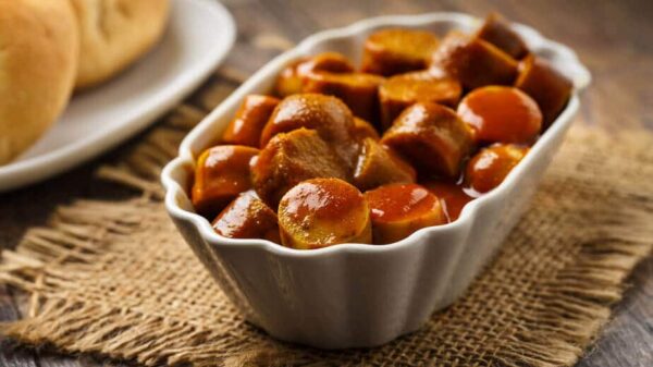 Selbstgemachte Currywurst