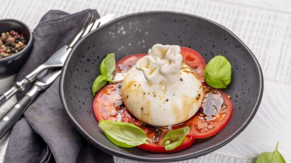 Burrata mit Tomate